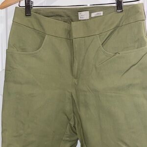 Light green dress pants size 4